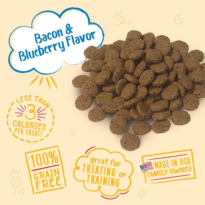 Charlee Bear Crunch Grain Free Dog Treats, Bacon and Blueberry, 8 Ounce Resealable Bag, Low Calorie Training Treats for Dogs, Limited Ingredient, Healthy, Crunchy Dog Snacks, Made in USA (Pack of 2)