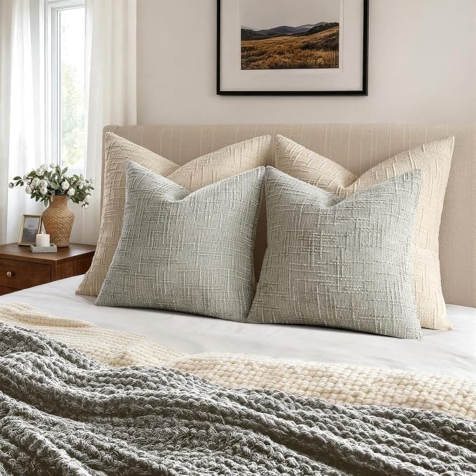 MIULEE Chenille Textured Throw Pillow Covers Light Grey 18x18 Set of 2 | Slubby Decorative Pillows, Boho Farmhouse Home Decor, Modern Neutral Cushion Covers for Couch Sofa Bed Living Room