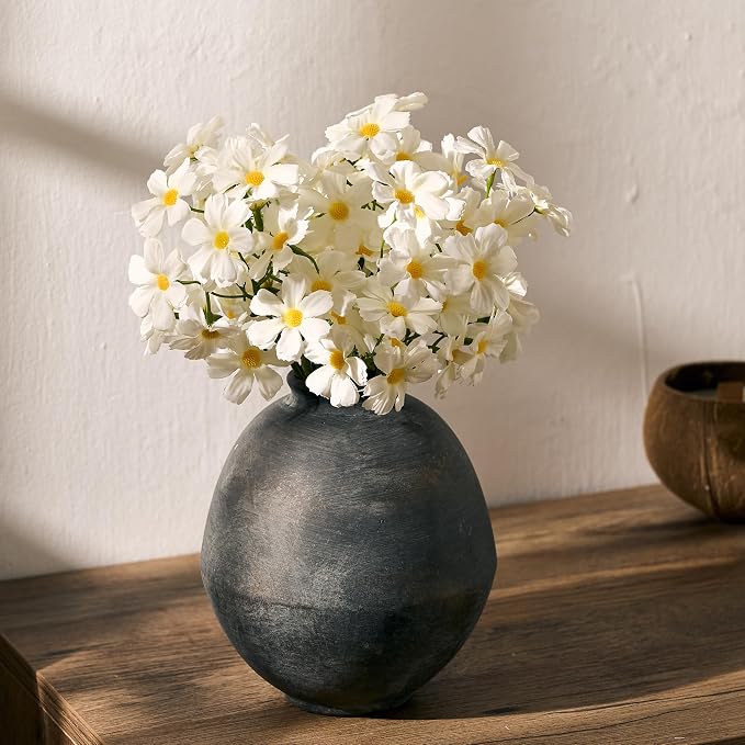 PORCER Ceramic Flower Vase, 6.22 Inch Rustic Farmhouse Vase Home Decor, Handcrafted Vintage Pottery Vase, Small Terracotta Vases for Living Room, Table, Shelf, Fireplace - Black Bronze