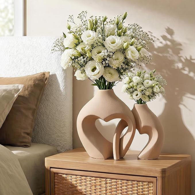 Ceramic Flower Vases Home Decor Heart Shaped Vase Set of 2 | Nordic Heart Shaped Vases Minimalist Decorative Vase for Table Centerpiece Wedding Dining Living Room Office House Decoration