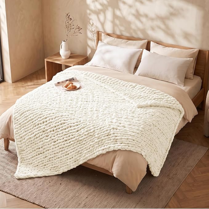 L'AGRATY Chunky Knit Throw Blanket for Couch, 50'' x 70'' Knit Throw, Ivory | Handmade Chenille Crochet Blanket for Sofa Bed, Thick Cable Knitted Blankets for Room Home Decor, Birthday Gift for Women Mom