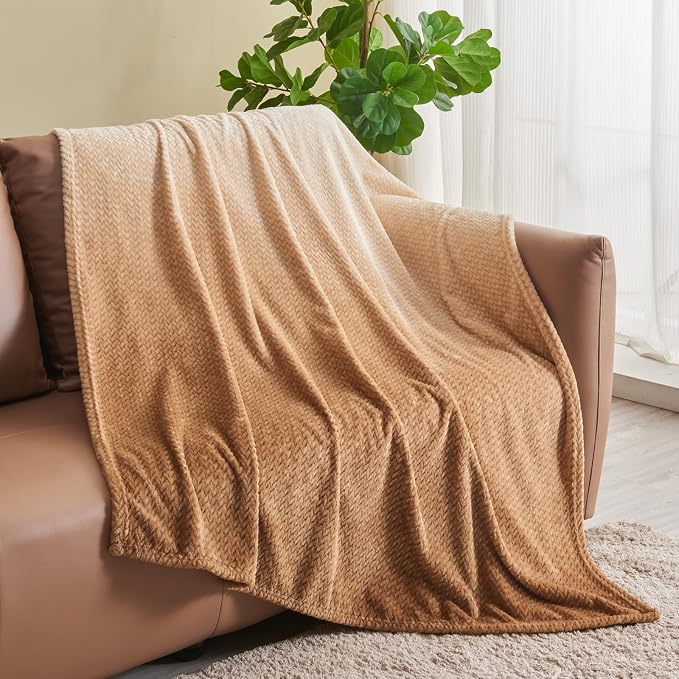 NEWCOSPLAY Fleece Leaves Pattern Throw Blanket, Ombre Brown, 50"x60" | Super Soft Throw Blanket, Lightweight Cozy Bed Sofa Blanket, Premium Silky Flannel Fleece, Travel Blanket for All Season Use