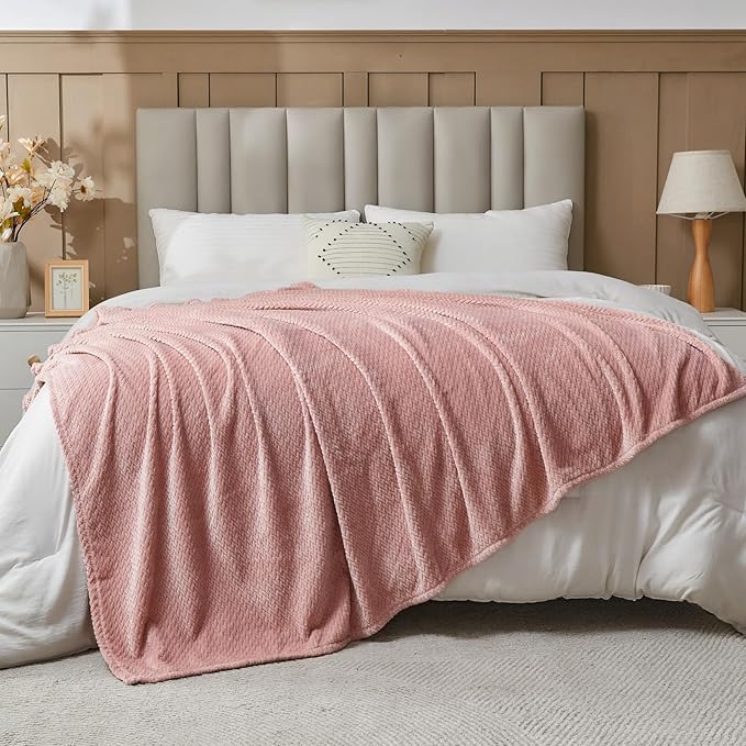 NEWCOSPLAY Fleece Leaves Pattern Throw Blanket, Dusty Pink, 50"x60" | Super Soft Throw Blanket, Lightweight Cozy Bed Sofa Blanket, Premium Silky Flannel Fleece, Travel Blanket for All Season Use