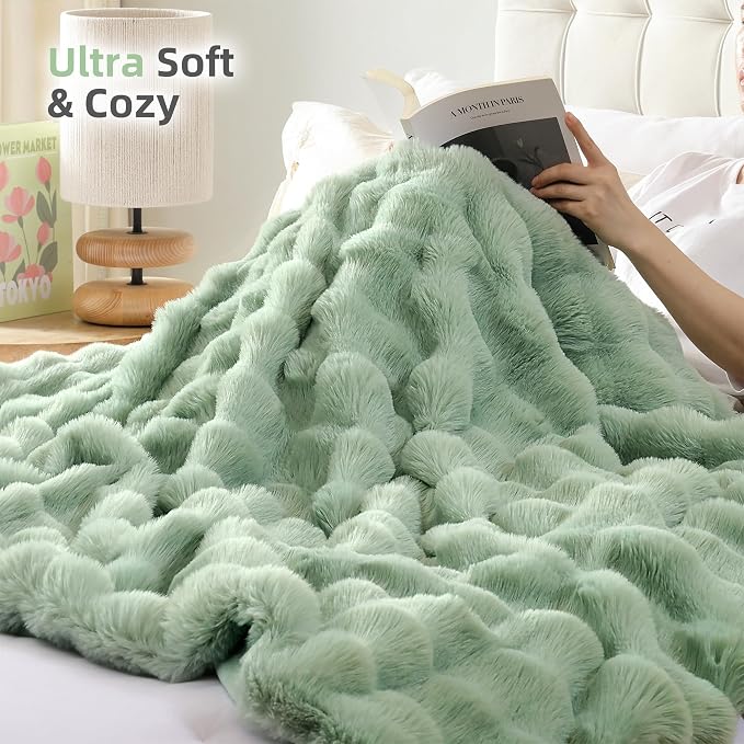 Faux Rabbit Fur Throw for Couch - Sage Green Bubble Blanket 60"x80" | Fluffy Plush Fuzzy Throw for Sofa & Bed, Super Soft Cozy Comfrt Blanket, Luxury Aesthetic Sage Green Decor Gift for Women