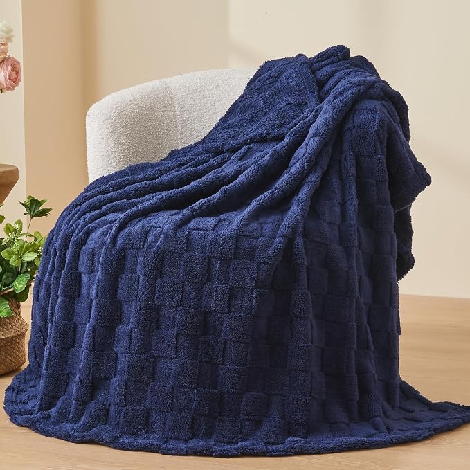 NEWCOSPLAY 3D Checkered Flannel Throw Blanket, Dark Navy, 50"x70" | Super Soft Cute Lightweight Decorative Premium Silky Fleece Blanket for Couch Sofa Bed, Gift for Women Men, All Season Use