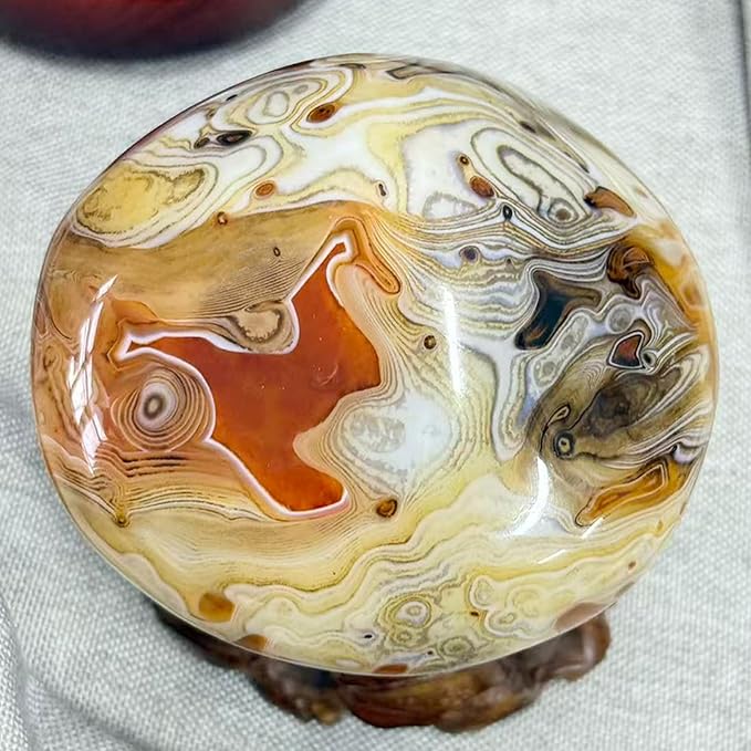 Natural Agate Chalcedony Stone – Silky gem Handheld Raw Polished Gemstone, Unique Silky-Banded Agate Crystal, Healing Energy Specimen for Collection or Home Décor