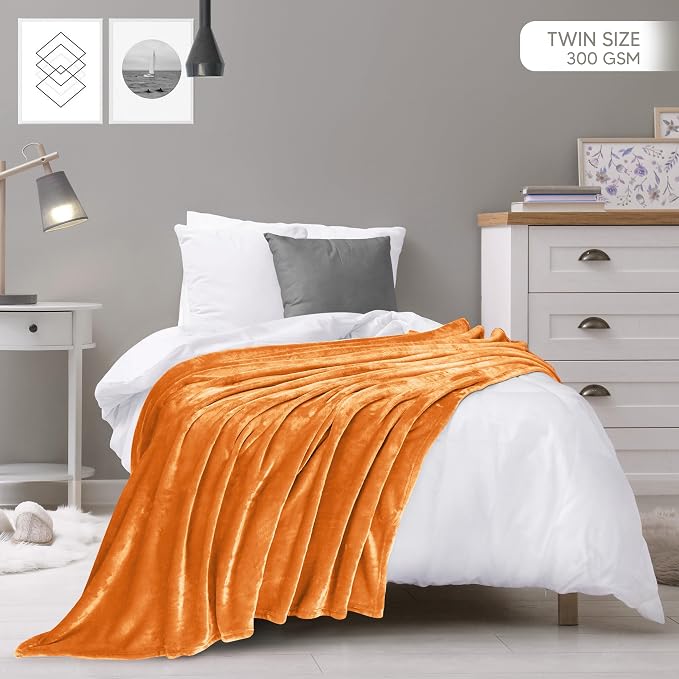 Utopia Bedding Soft Fleece Bed Blanket Twin Size Burnt Orange (60x80 Inch) | Microfiber Plush Warm Lightweight Breathable Cozy Blanket Anti-Static, All Season Use, Gift for Women and Men