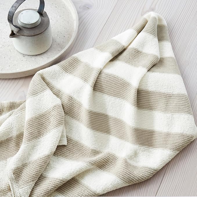 Soft Throw Blanket for Couch-Cozy Reversible Knitted Blankets | Lightweight Warm Fluffy Decor for Women, Mom, Her & Girls, Sofa, Chair, Bed, 50x70in, Feather Yarn Khaki