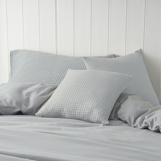 100% Egyptian Cotton 600 TC Waffle Weave Throw Pillow Covers 2 Pack | Ultra Soft Breathable Euro Pillow Shams Covers, Decorative Cushion Covers for Bed Couch Sofa Car, Gray, 26" x 26"
