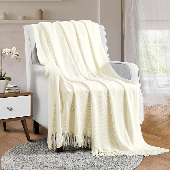 Vonty Ivory White Knitted Throw Blanket with Tassels Fringe, 50x60 Acrylic | Super Soft And Lightweight, Year-Round Cozy Warmth, Farmhouse Decorative Style, Machine Washable, for Couch, Sofa or Bed