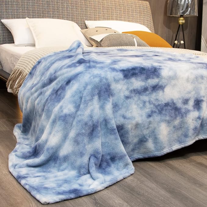 Fleece Throw Blanket Soft Cozy Lightweight Blanket for Bed 50x70 in | Plush Smoky Blue Blanket for Couch Sofa Bedroom Decor, Birthda Gifts for Women Kids