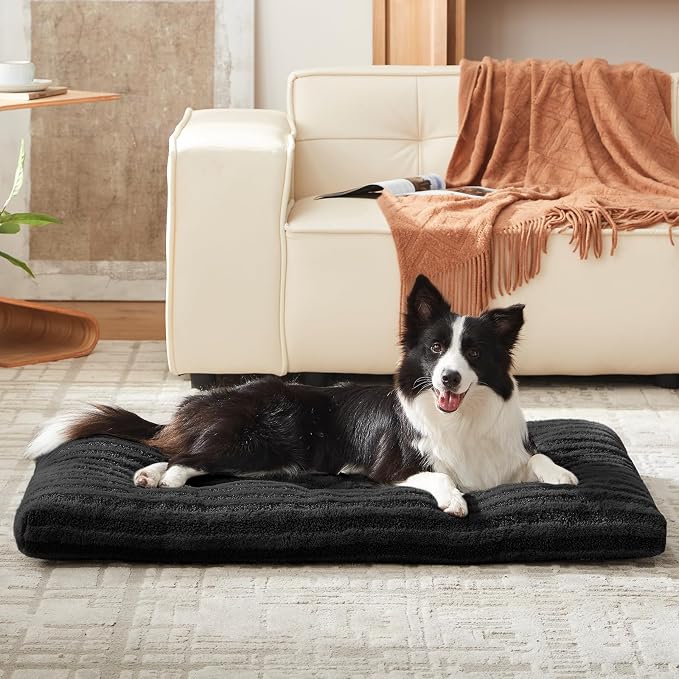 FURTIME Washable Dog Bed Medium Size Dogs, Deluxe Dog Crate Beds | Comfy Fluffy Kennel Pad Anti-Slip Pet Sleeping Mat, Machine Washable Dogs Pillow, 29"x21"x3", Black