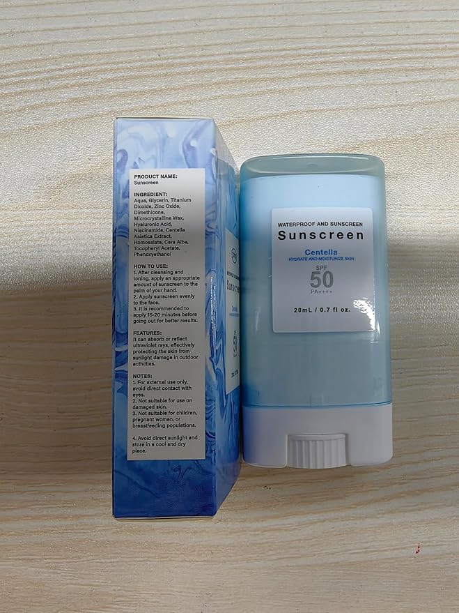 Suncream Stick with Centella SPF50+ PA++++ Moisturizing Sun Stick Waterproof Lightweight UVA UVB Protection Broad Spectrum Sunblock Sticks for Face and Body (1pc)