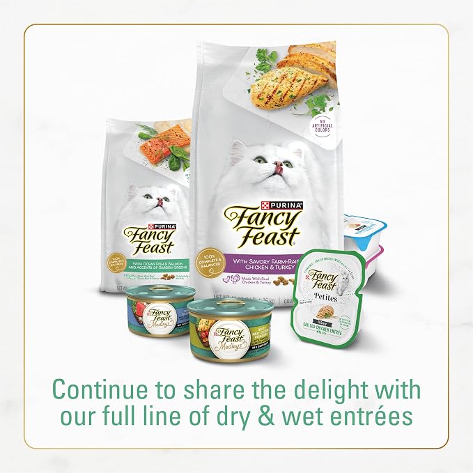 Fancy Feast Purina Dry Cat Food with Ocean Fish, Salmon, and Garden Greens Accents - 7 lb. Bag (Pack of 2)