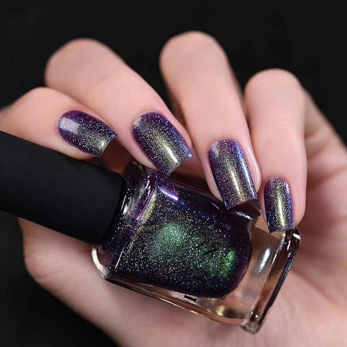 ILNP Bundled Up - Green to Blue Holographic Duochrome Nail Polish, Chip Resistant, 7-Free, Non-Toxic, Vegan, Cruelty Free, 12ml