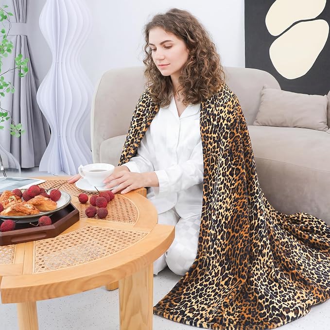 Leopard Print Blanket Fleece Throw for Bed Sofa Travel and Camping, Soft Cozy Fluffy Plush Blanket for All Seasons, Cheetah Print Throw for Birthday Gifts 40"x60"