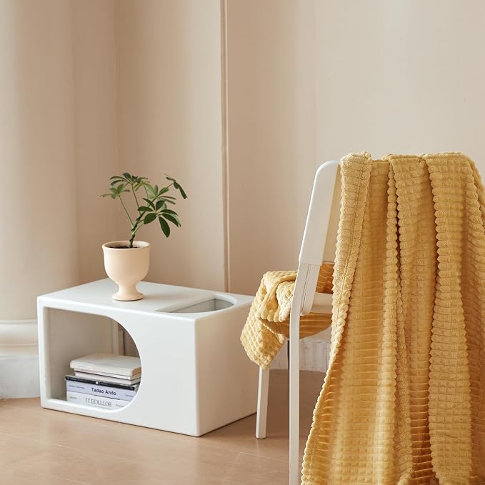 Simple&Opulence Yellow Throw Blanket for Couch-Super Soft Fluffy Blankets for Women 50x70 Inches Cozy Lightweight Fleece Blanket for Home Decor