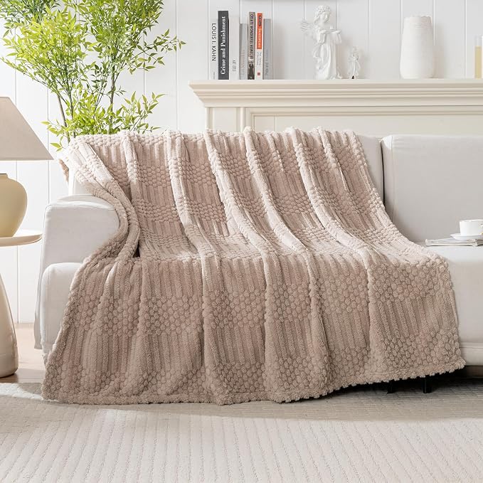 90x104 Inch Brown King Size Blanket - Soft & Fluffy Fleece, Neutral Tan Color, Cute & Aesthetic, Perfect for Sofa, Couch, Bed, Living Room & Bedroom, All-Season Use, Plush & Cozy Decorative Blanket