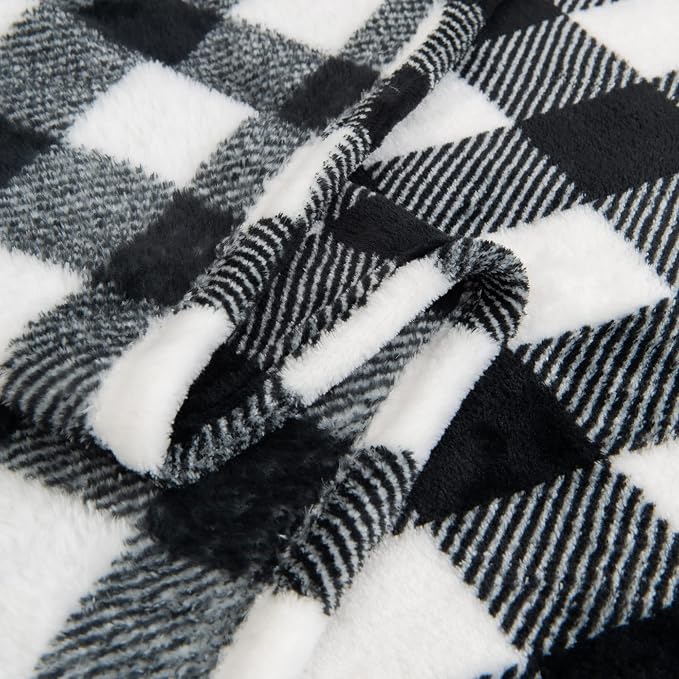 BEDELITE Plaid Fleece Throw Blanket, Black & White Buffalo 50x60 Throw | 100% Polyester Microfibe, Soft Cozy, Lightweight Warm, Classic Buffalo Plaid, Room Decor, Machine Washable, for Couch Bed