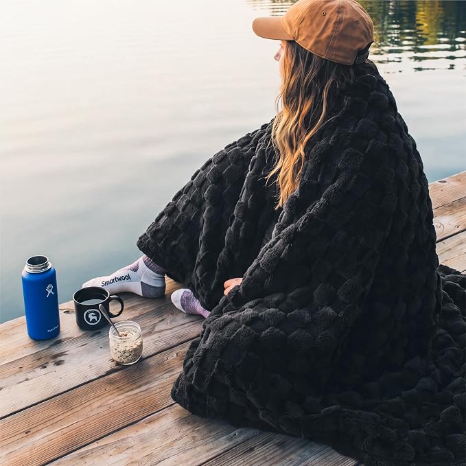 Bedsure Checkered Soft Cozy Twin XL Blanket for Bed, Black, 66"×90" | Couch/Sofa/Bed, Lightweight, Soft Cozy Cute, All Season, Gifts for Men, Home Decor