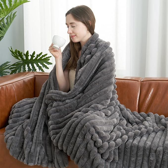 Faux Fur Throw Blanket for Couch, Cozy Fuzzy Fluffy Fur Luxurious Soft Striped Plush Gift Blankets for Family Sofa Chair Bedroom, 60"x80", Charcoal Grey