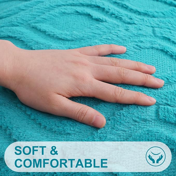 decorUhome Faux Fur Plush Soft Turquoise Throw Pillow Covers 18x18 Set of 2 | Plush Solid Fall Couch Pillow Covers, Accent Modern Farmhouse Neutral Decorative Square Pillow Cases for Sofa Bed Living Room