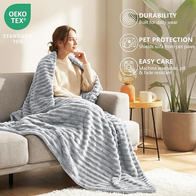HIMEET Light Grey Queen Blanket for Bed, 300GSM Ribbed Fleece, 90 x 90 in | Ultra Soft Flannel, All-Season Lightweight Warmth, Cozy Bed Coverage & Bedroom Decor, Gift for Men & Women, Machine Washable