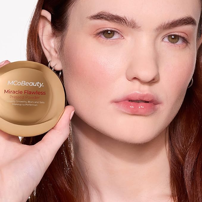 MCoBeauty - Miracle Flawless Pressed Powder - 2 Natural Medium Shade - Compact Setting Powder with Rose Flower Extract and Sweet Almond Oil - Helps Finish and Refine the Look of Makeup