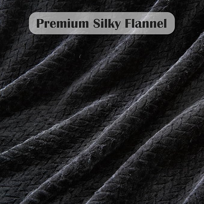 NEWCOSPLAY Fleece Leaves Pattern King Blanket, Black, 90"x110" | Super Soft Throw Blanket, Lightweight Cozy Bed Sofa Blanket, Premium Silky Flannel Fleece, Travel Blanket for All Season Use