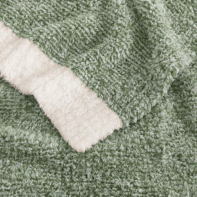 Soft Twin Blanket for Bed-Cozy Warm Reversible Knitted Blankets | Lightweight Fluffy Decor for Women, Mom, Her & Girls, Sofa, Chair, Couch, 60x80in,Cationic Dyeing Green
