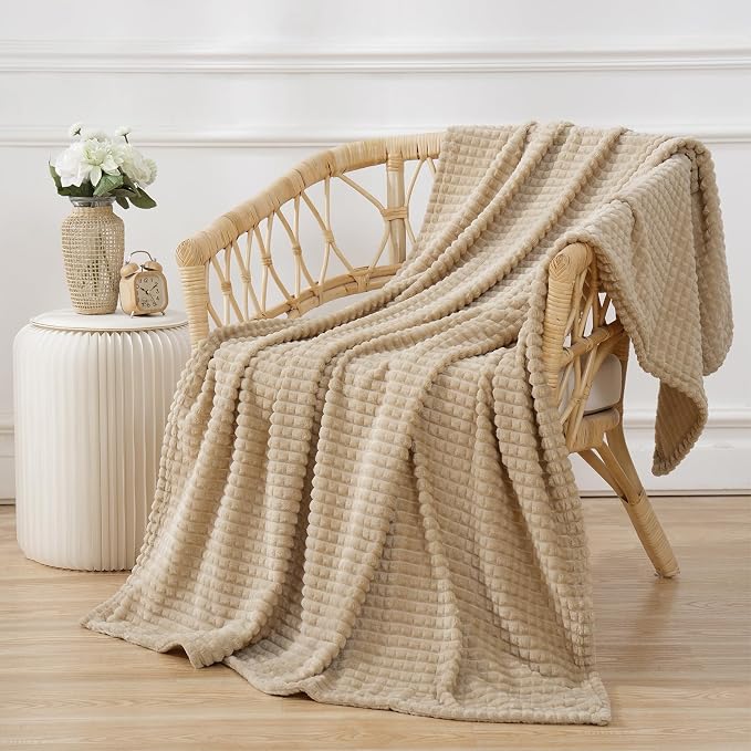 Puncuntex Fleece Throw Blanket Khaki 50"×70" with Square Grid Design | Super Soft Plush Cozy Flannel Throw Blanket Luxury for Couch Sofa Chair