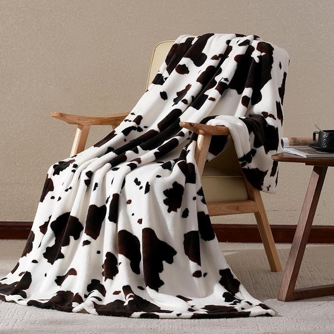 Cozy Bliss Cow Print Fuzzy Throw Blanket for Couch - Thick Soft Warm Non Shedding Fleece Blankets for Western Décor Room, for Kids, Women Men Girls, Black Brown 40"*50"