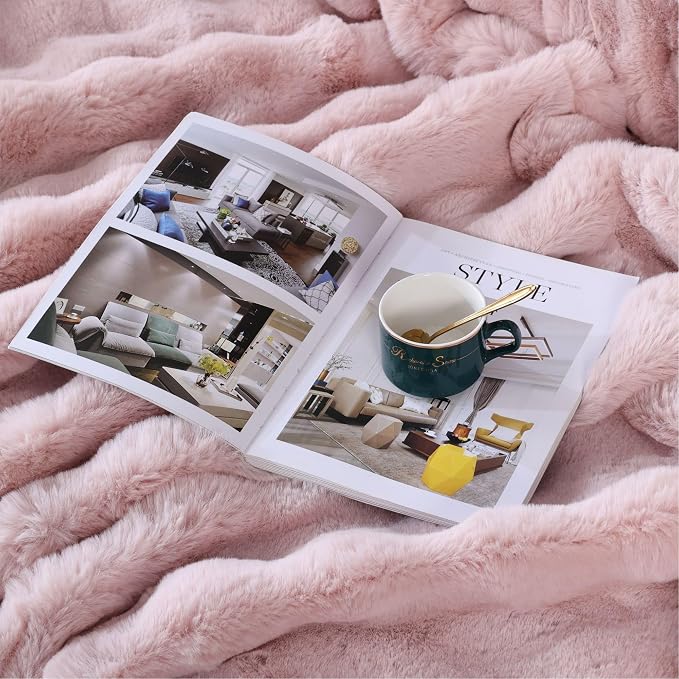 Pink Fluffy Faux Fur Throw Blanket for Bed Couch Living Room Fuzzy Bubble Cozy 50x60 Decorative Throw Blanket Rabbit Fur Bunny Blanket Home Decor 860 GSM