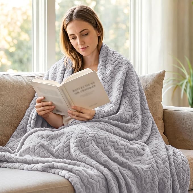 Exclusivo Mezcla Fleece Throw Blanket for Couch Sofa, 50”x70”, Light Grey | Oversized Soft Cozy Fluffy Blankets for Summer, Decorative Plush Flannel Throws for Living room, Bedroom with Leaves Pattern