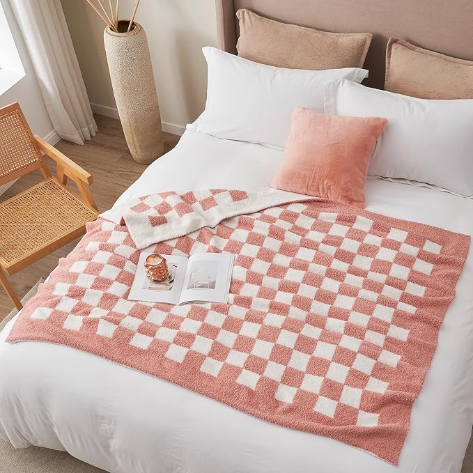 Snuggle Sac Checkered Bedding Blanket Twin Size 60x80, Super Soft, Cozy Warm Knit Blankets, Reversible Breathable Lightweight Fluffy Throws for Sofa, Bed, Checkered Pink, 60x80 Inches