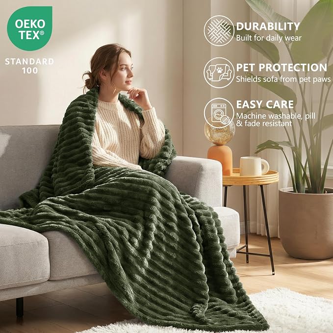 HIMEET Olive Green Full Blanket for Bed, 300GSM Ribbed Fleece, 84 x 90 in | Ultra Soft Flannel, All-Season Lightweight Warmth, Bed Layering & Home Room Decor, Gift for Men & Women, Machine Washable