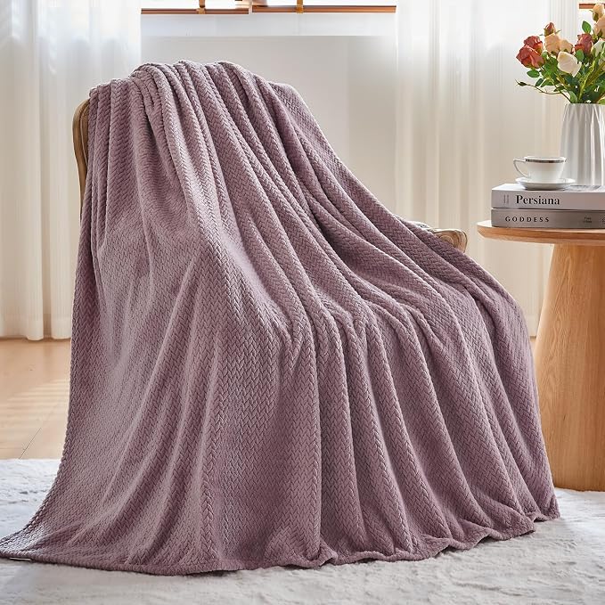 NEWCOSPLAY Fleece Leaves Pattern Throw Blanket, Light Purple, 50"x60" | Super Soft Throw Blanket, Lightweight Cozy Bed Sofa Blanket, Premium Silky Flannel Fleece, Travel Blanket for All Season Use
