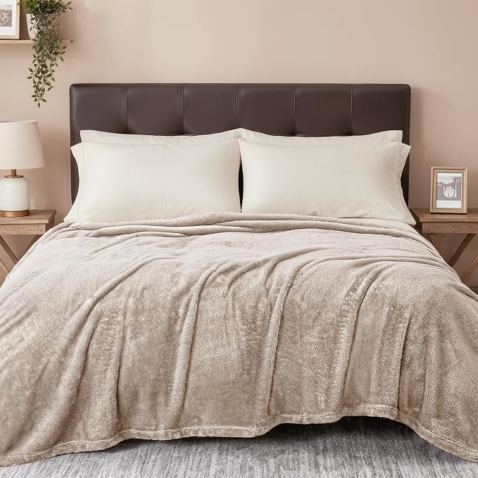 Exclusivo Mezcla Fuzzy Plush Fleece Bed Blanket Queen Size, Camel | 90x90 Inches, Super Soft and Cozy Bed Blanket, Fluffy Decorative Bedding for Livingroom, Bedroom, All Season