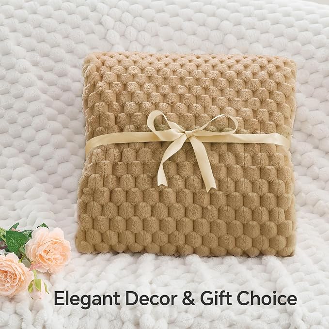 BEDELITE Camel Throw Blanket for Couch, Soft Cozy Gifts for Women, 50 * 60 | 3D Jacquard Decorative Fleece Blanket, Super Soft Plush Throws, Cute Birthday Gift for Women & Men, Suitable for All Seasons