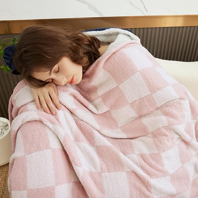 SeaRoomy Fuzzy Checkered Throw Blanket for Couch,Light Pink 60"X79" | Warm,Cozy,Fluffy,Lightweight,Gift for Women Couch Sofa Bed Room Decor