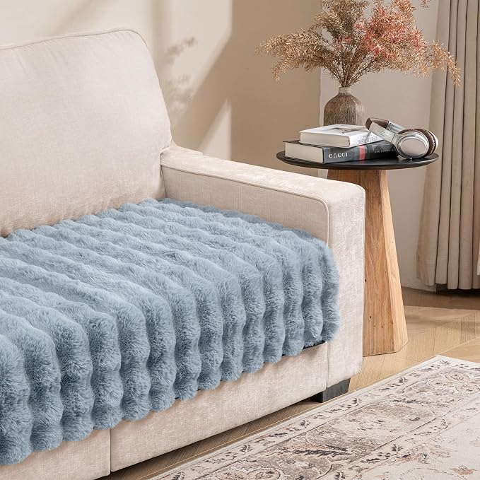 Dogs/Cats Bed Mats, Dog Pad Washable Removable Couch Cover with Anti-Slip Back, Plush Long Fur Mat, Perfect for Small, Medium and Large Dogs.(Light Gray-Bubble, 30"x53")