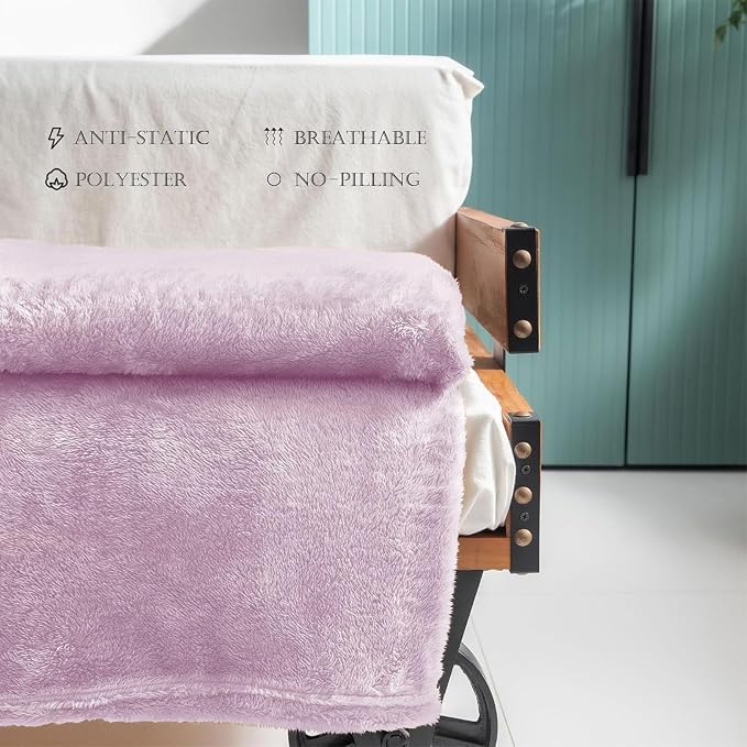 Exclusivo Mezcla Fuzzy Large Fleece Throw Blanket for Couch, Light Purple | 50x70 Inches, Super Soft and Cozy Throw, Plush Fluffy Blanket for Sofa, Bed, Bedroom, Home Decor, All Season