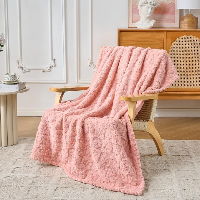 Pink Floral Plush Throw Blanket 50 x 60 Inch, Soft Fuzzy Fleece, Cozy Decorative Blanket for Couch, Sofa, Bed and Bedroom