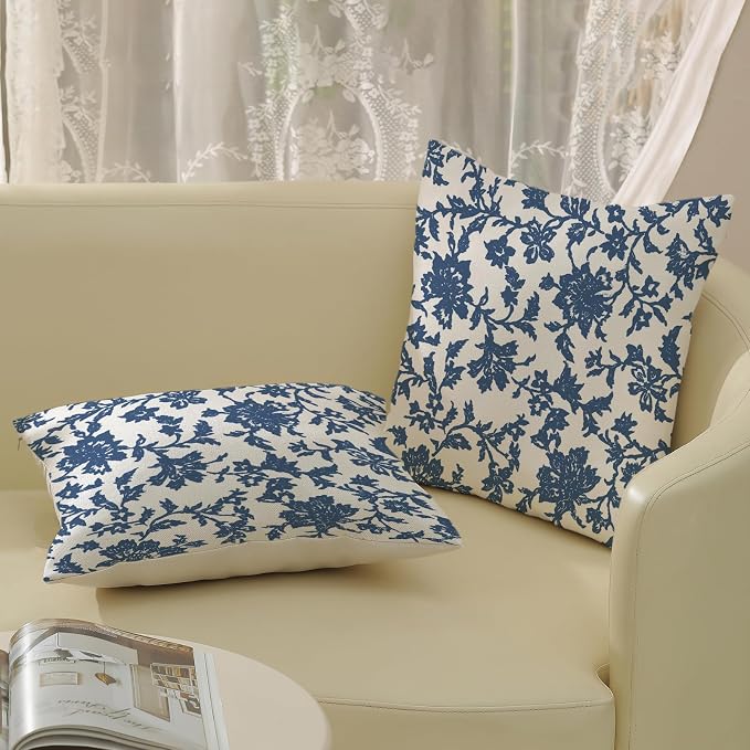 Floral Pillow Covers 18x18 Inch Set of 2 Block Print Blue Flower Throw Pillow Covers Outdoor Decor Boho Vintage Flower Decoration Pillowcase Farmhouse Decorative Cushion Cover for Home Sofa