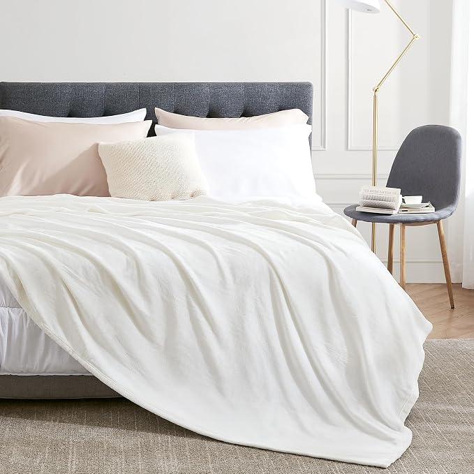 Hansleep Queen White Fleece Blanket, Soft Flannel Bed Blanket | Fuzzy Cozy Blanket 90x90 Inches, Multi-use for Bed, Sofa, Couch, Travel, Camping, All Season Warm Lightweight Cover
