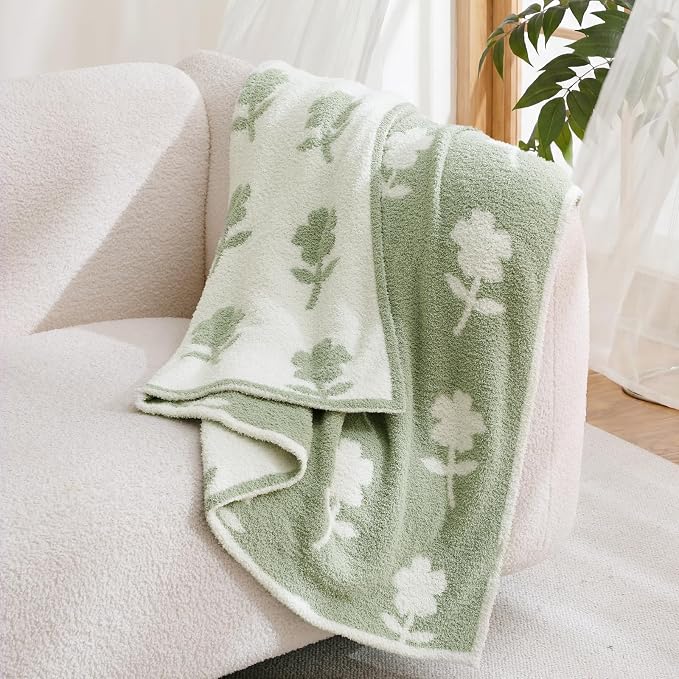 Snuggle Sac Flower Throw Blanket for Couch, Fuzzy Microfiber Warm Winter Daisy Floral Blankets, Sunflower Throws Gifts, Flower Sage Green, 50x60 inches