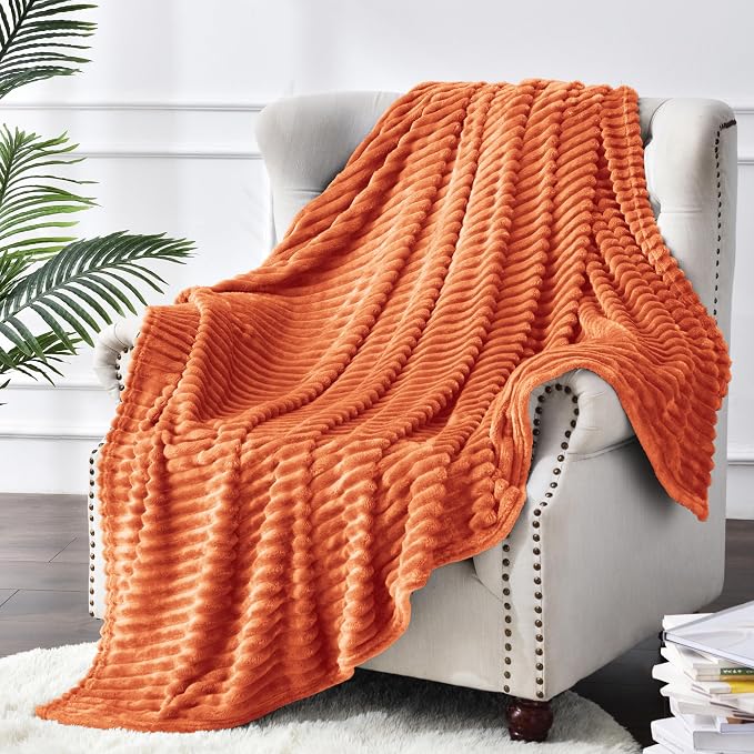 BEDELITE 3D Ribbed Burt Orange Fleece Twin Fall Blanket for Bed, 60x80 Inch | Soft Warm Decorative Fluffy Blanket, Cozy Plush Lightweight Fuzzy Throw Blanket for Couch Sofa Fall Decor, Gift for Women