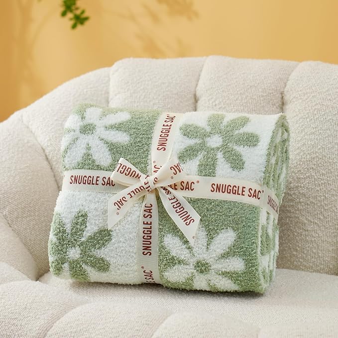 Snuggle Sac Checkered Blanket, Sage Green Flower Throw Blanket for Couch Plaid Microfiber Fluffy Warm Cozy Fuzzy Soft Throw Blanket Reversible Checkered Blankets for Sofa, Chair, Bed, 50x60 inches