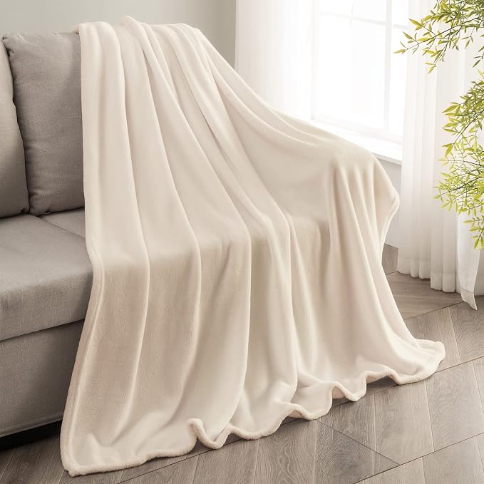 BEDELITE Fleece Blanket Soft Plush Throw for Couch Beige 50"x60" | Ultra Soft Fleece, Plush Microfiber, Lightweight Warmth, All Season Comfort, Fade Resistant, Machine Washable, Couch Sofa Bed