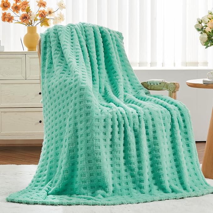 NEWCOSPLAY 3D Waffle Checkered Flannel Twin Blanket, Aqua, 60"x80" | Super Soft Cute Lightweight Decorative Premium Silky Fleece Blanket for Couch Sofa Bed, Gift for Women Men, All Season Use